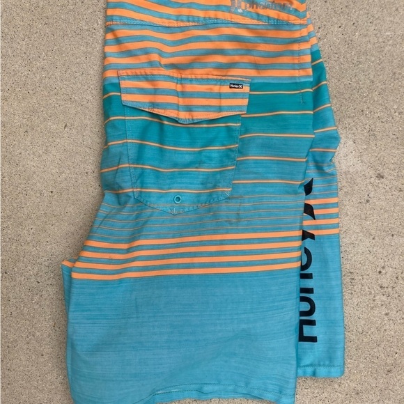Men's Hurley Turquoise Phantom Board Shorts 38  Poly Logo Surf Beach Sun STAINED - Picture 15 of 15